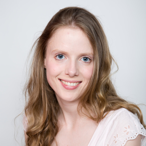 Imogen crispe headshot